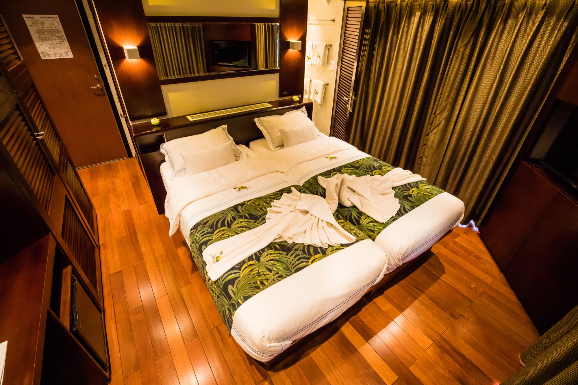 CroisiEurope RV Indochine II Cabin 5.jpg